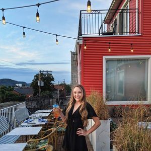 Meet your Posher, Briana